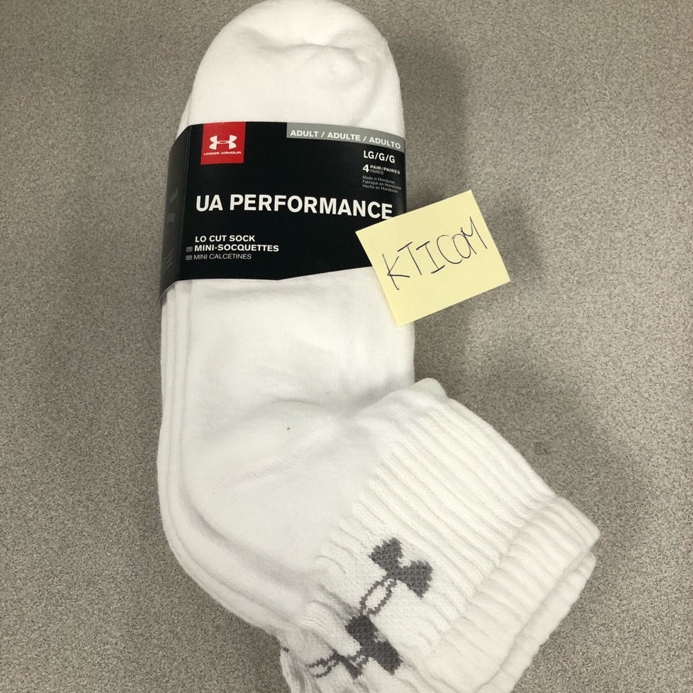 New 4pairs Under Armour Men’s quarter cotton socks